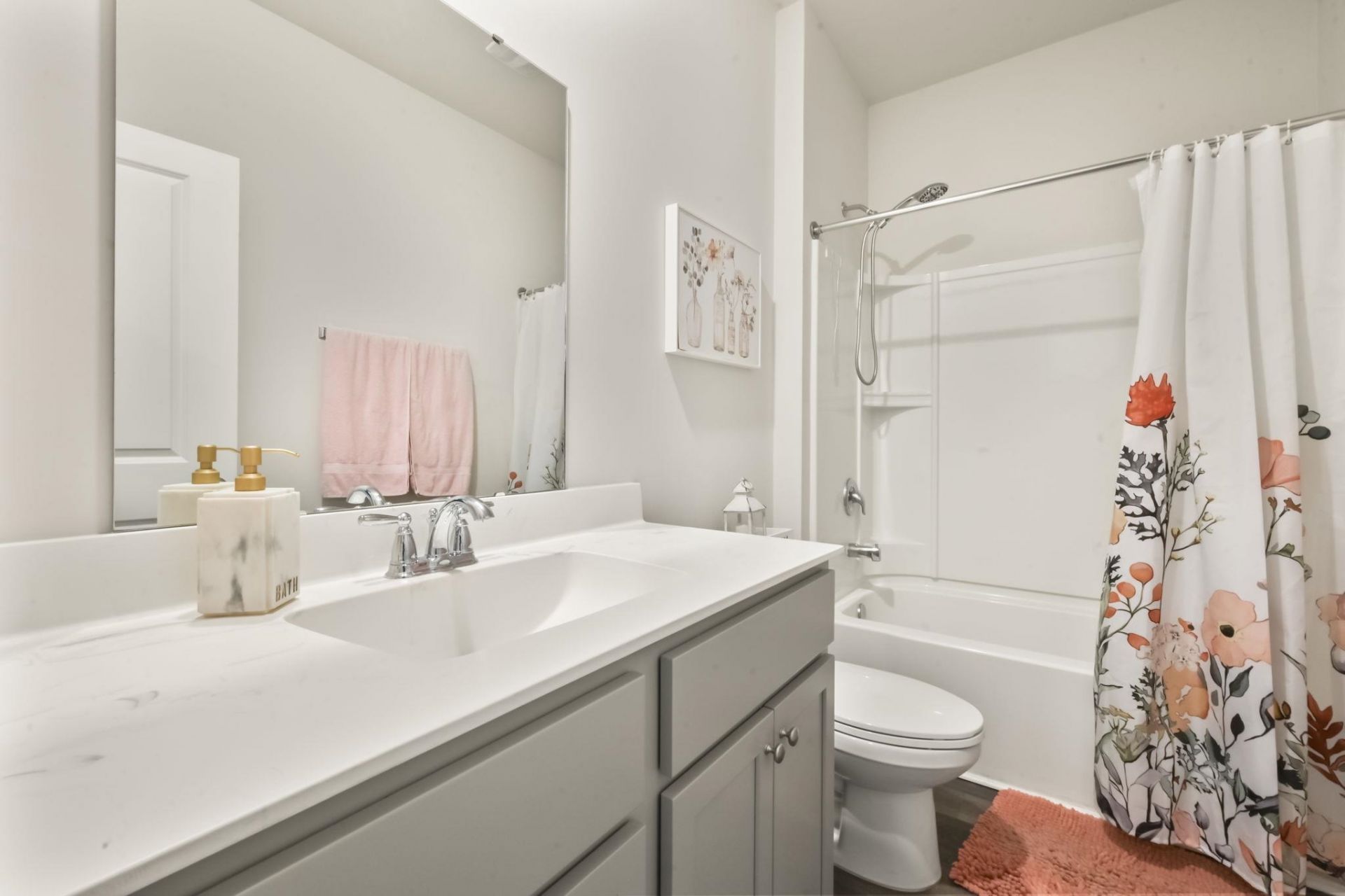 278 Columbus St. Photo 7