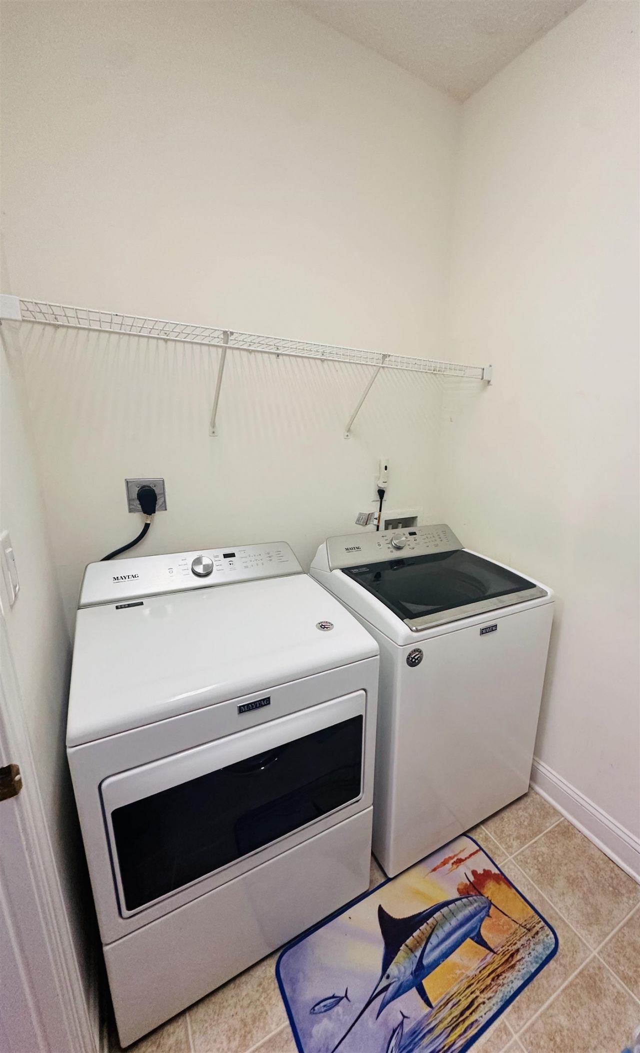 5070 Windsor Green Way  Photo 17