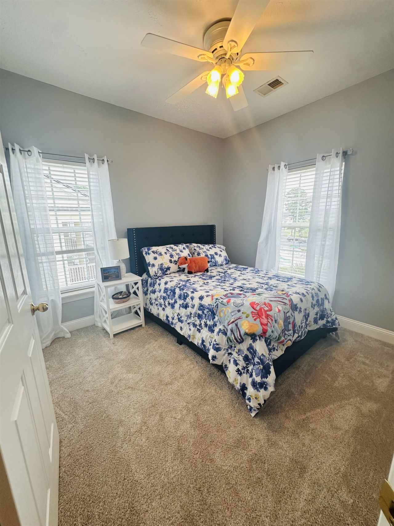 5070 Windsor Green Way  Photo 9