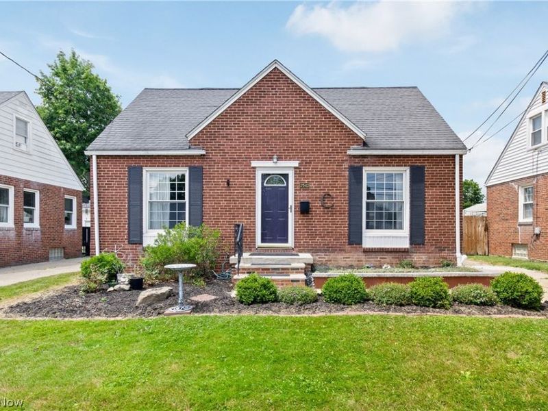 2542 9th Street, Cuyahoga Falls, OH 44221 Photo 3