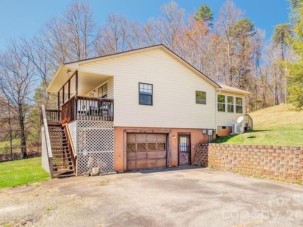216 Pickens Road , Weaverville, NC 28787
