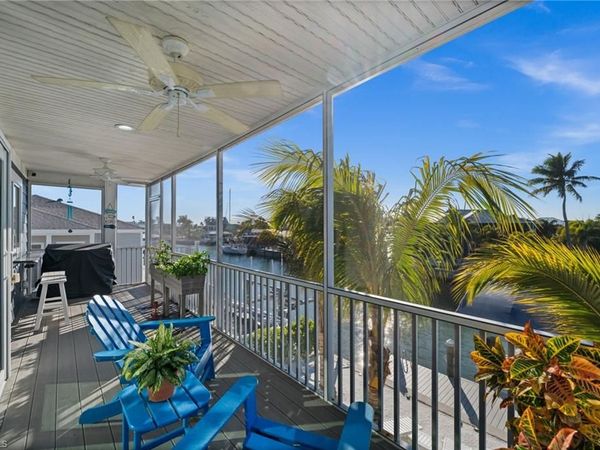 2391 Oleander ST , ST. JAMES CITY, FL 33956