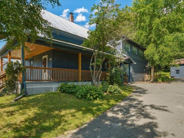 320 Charles Street, Lyndon, VT 05851