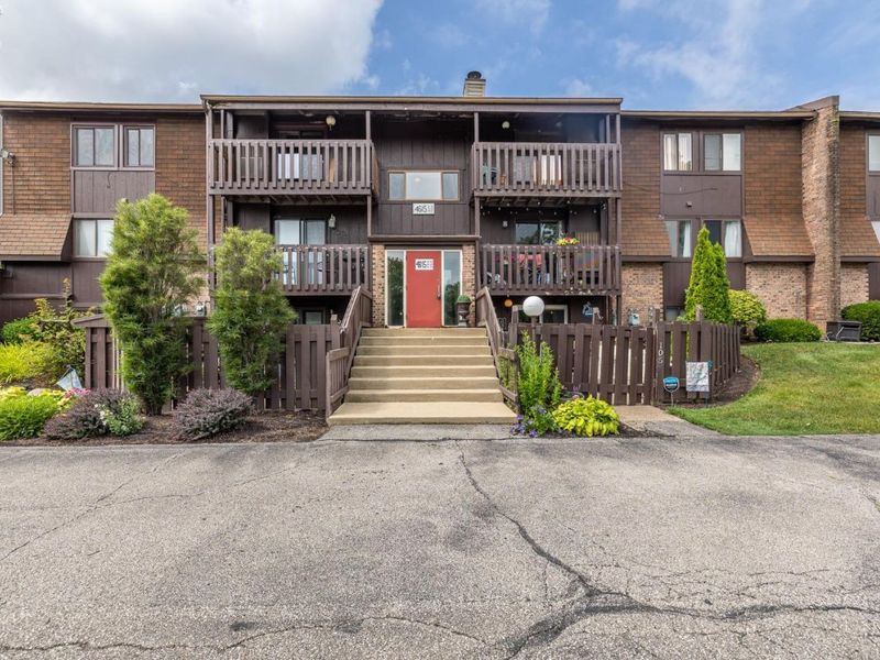 4615 Oak Hill Boulevard, Unit 206, Lorain, OH 44053 Photo 1