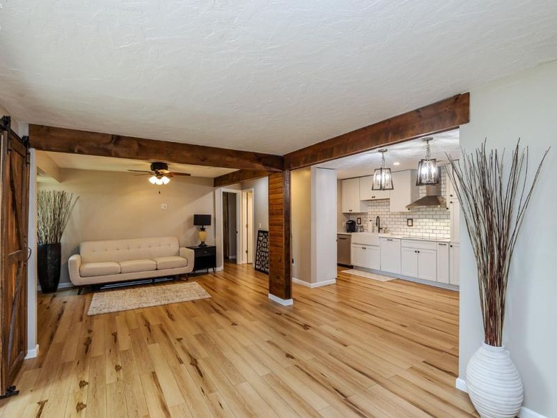 4615 Oak Hill Boulevard, Unit 206, Lorain, OH 44053 Photo 11