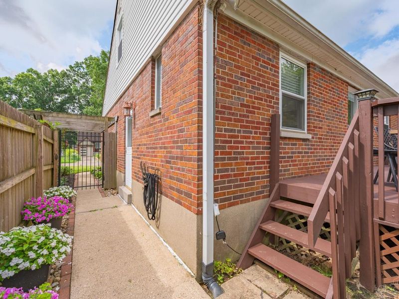 3810 N Broadlawn Circle, Silverton, OH 45236 Photo 50