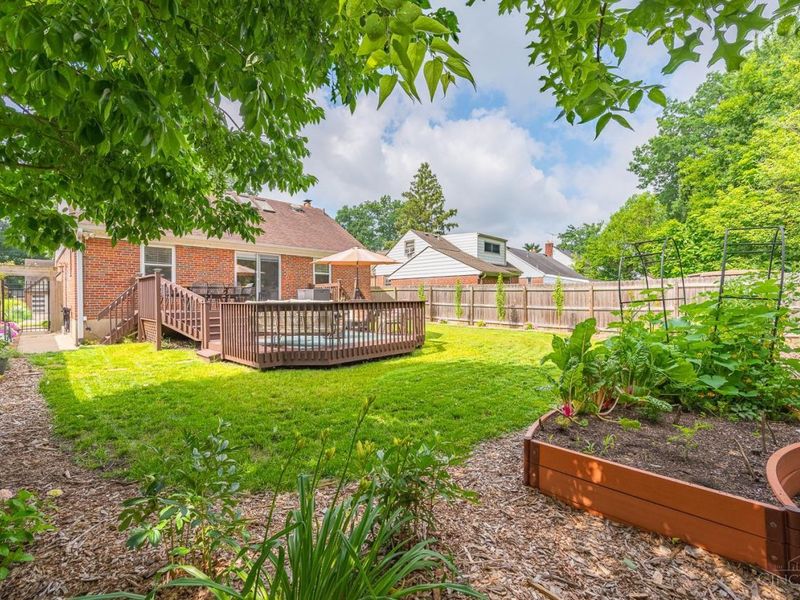 3810 N Broadlawn Circle, Silverton, OH 45236 Photo 52