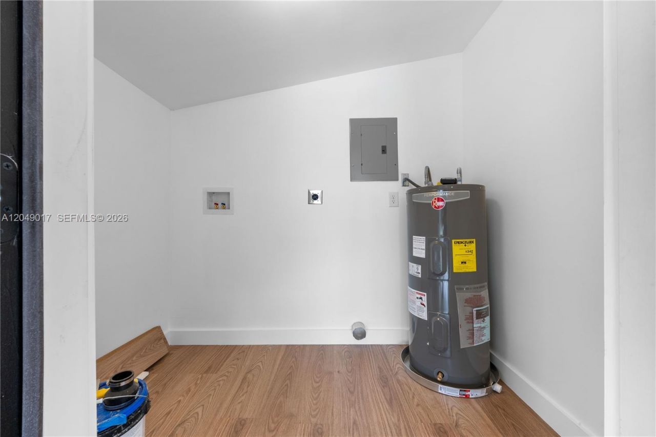 3802 N Avenue N , Fort Pierce, FL 34947 Photo