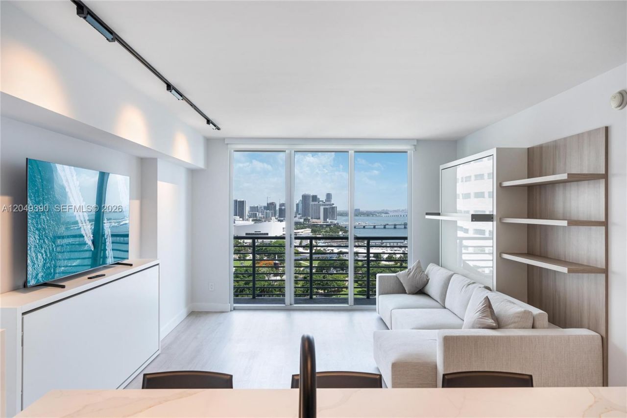 325 S Biscayne Blvd, Unit 2920, Miami, FL 33131 Photo
