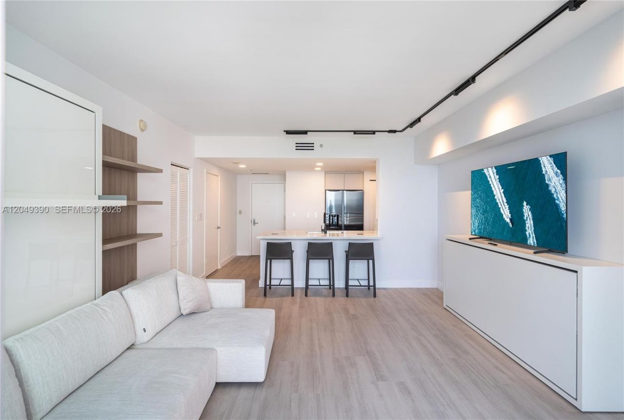 325 S Biscayne Blvd, Unit 2920, Miami, FL 33131 Photo