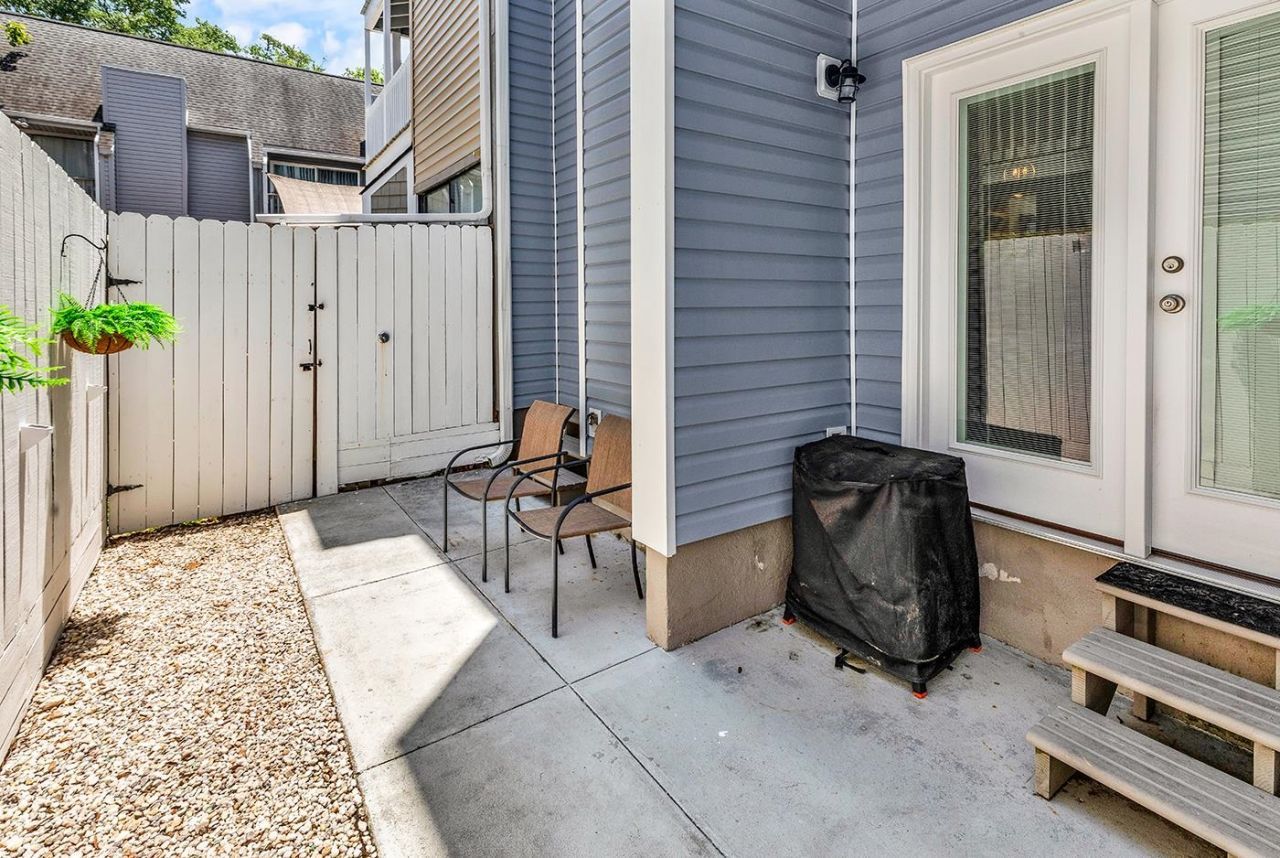 7300 Porcher Dr. Photo 28