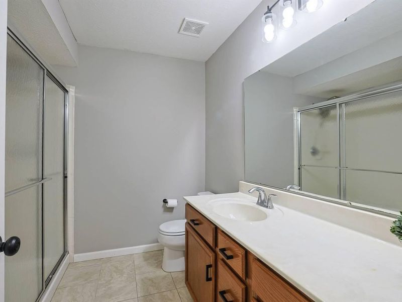2123 Clareglen Drive, Unit 103, Crescent Springs, KY 41017 Photo 16