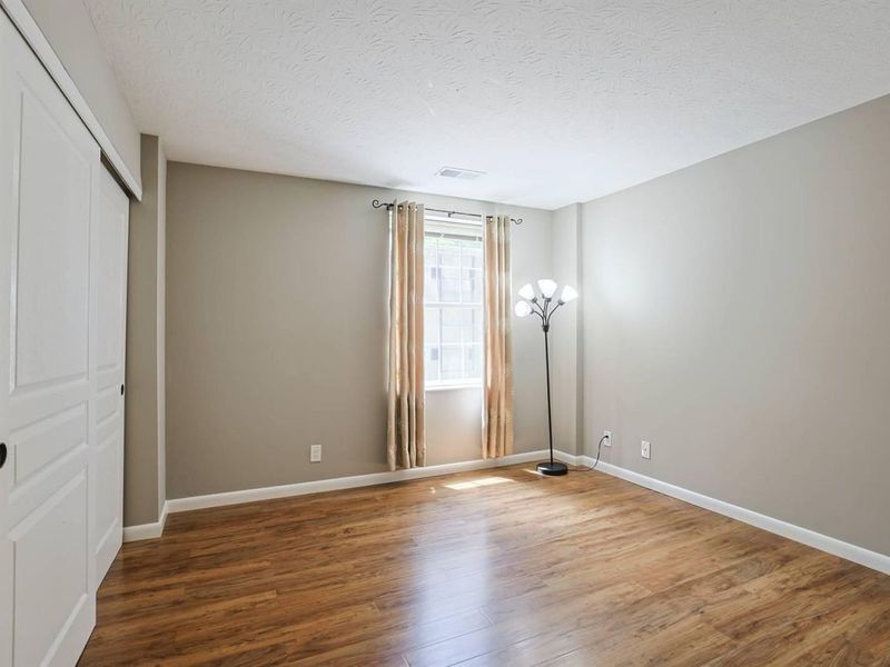 2123 Clareglen Drive, Unit 103, Crescent Springs, KY 41017 Photo 18