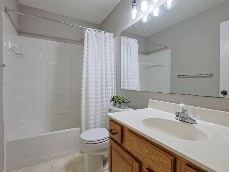 2123 Clareglen Drive, Unit 103, Crescent Springs, KY 41017 Photo 20