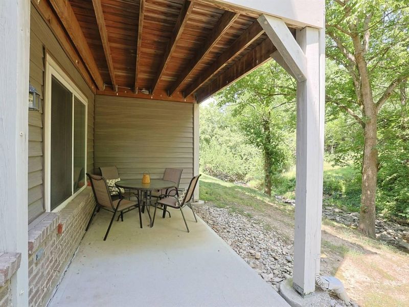 2123 Clareglen Drive, Unit 103, Crescent Springs, KY 41017 Photo 22