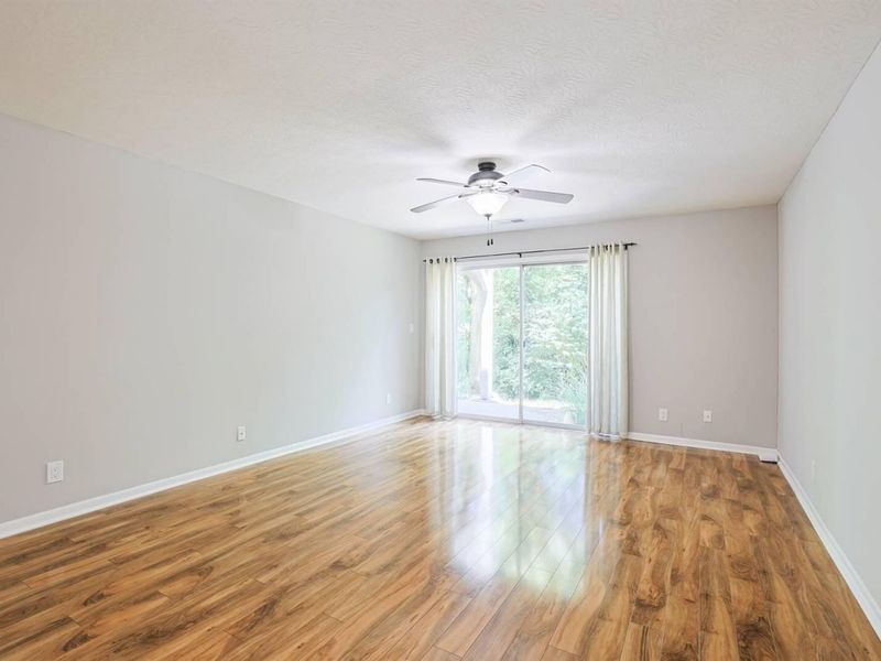 2123 Clareglen Drive, Unit 103, Crescent Springs, KY 41017 Photo 3