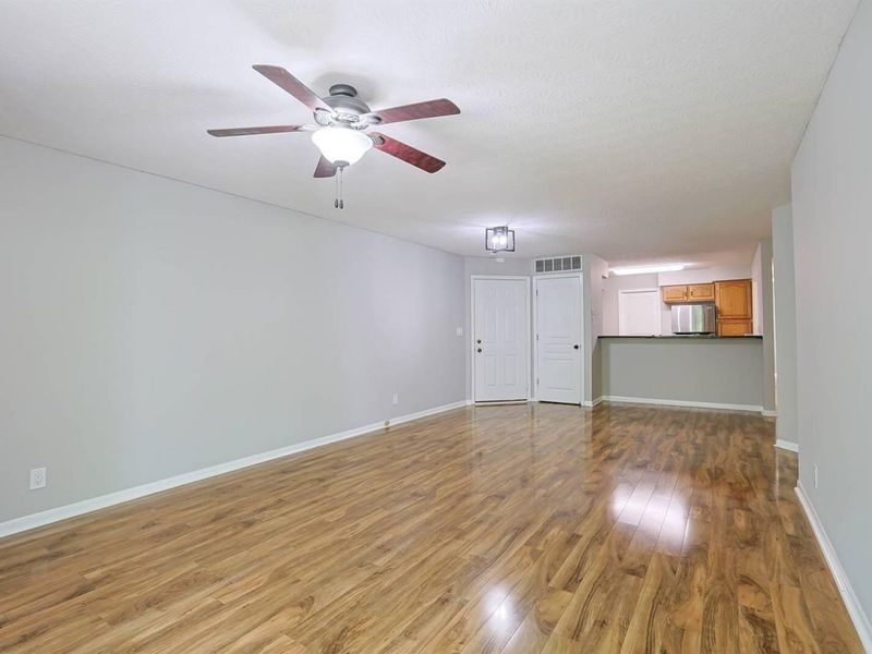 2123 Clareglen Drive, Unit 103, Crescent Springs, KY 41017 Photo 4
