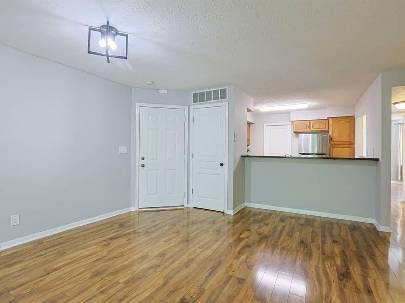 2123 Clareglen Drive, Unit 103, Crescent Springs, KY 41017 Photo 8