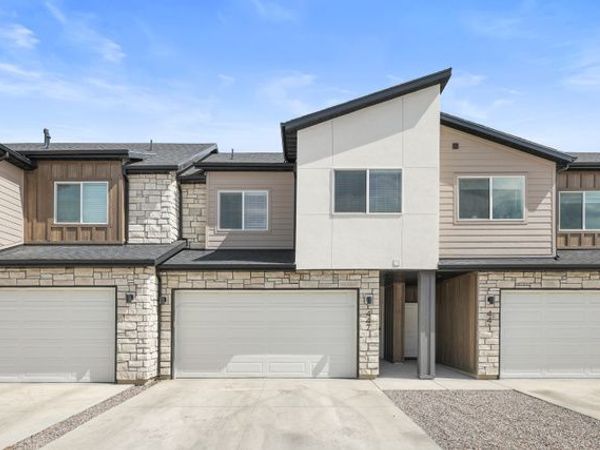 447 W 25 N, Providence, UT 84332