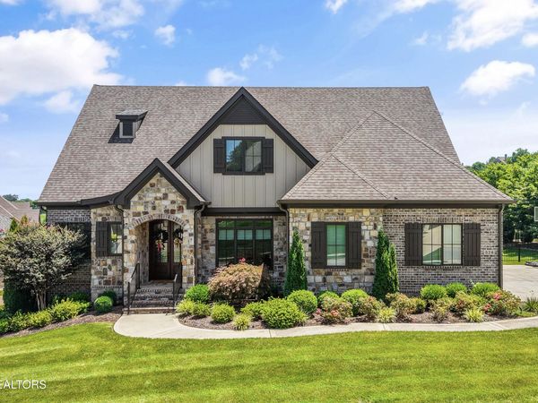 528 Larksong Drive, Knoxville, TN 37934