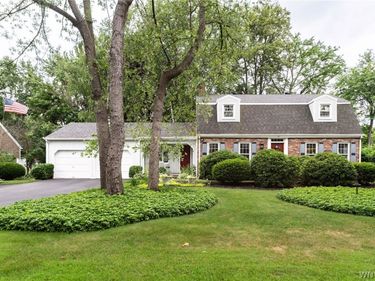 6 Woodcrest Drive, Batavia, NY 14020