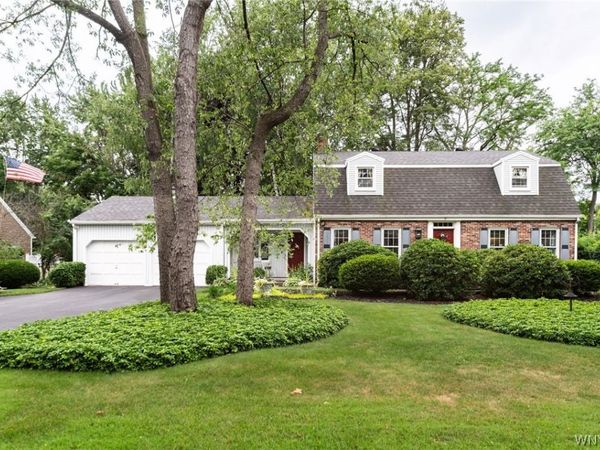6 Woodcrest Drive, Batavia, NY 14020