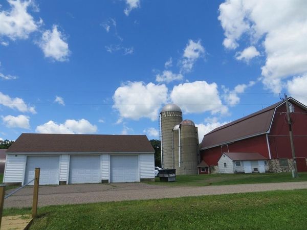 19265 350th Street, Stanley, WI 54768