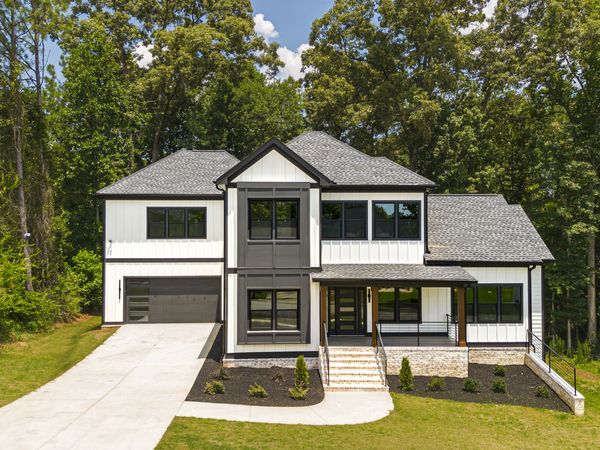 535 Michael Circle, Monroe, GA 30655