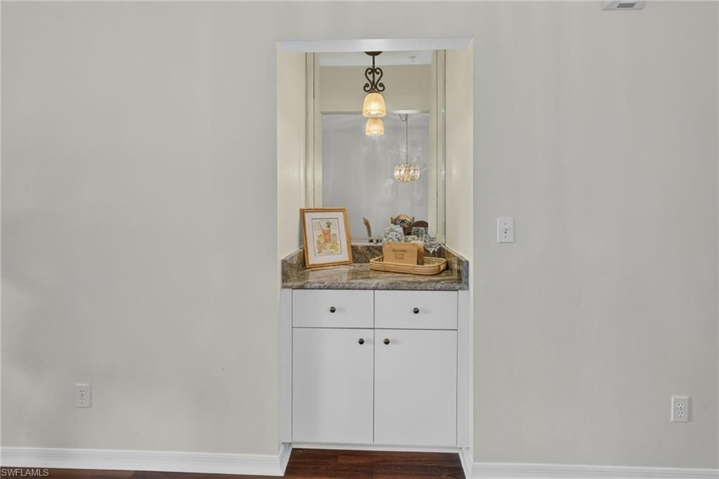 9300 Highland Woods Blvd, Unit 3206, Bonita Springs, FL 34135 Photo