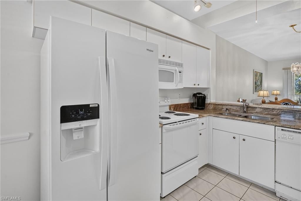 9300 Highland Woods Blvd, Unit 3206, Bonita Springs, FL 34135 Photo