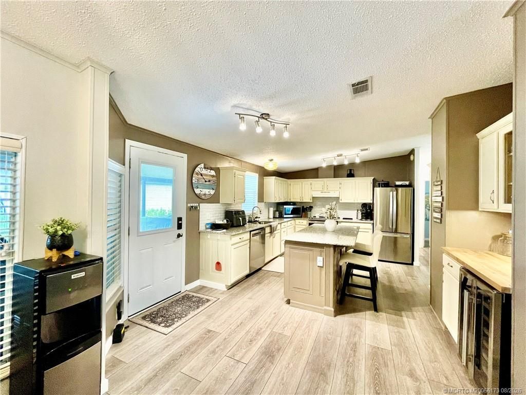 14350 SW Sand Wedge Drive, Indiantown, FL 34956 Photo
