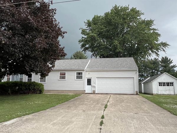 710 E Jefferson Street, New Hampton, IA 50659