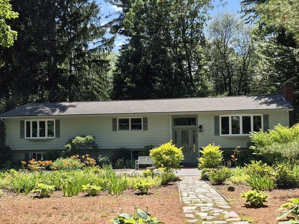 1 Tara Rd., Southborough, MA 01772