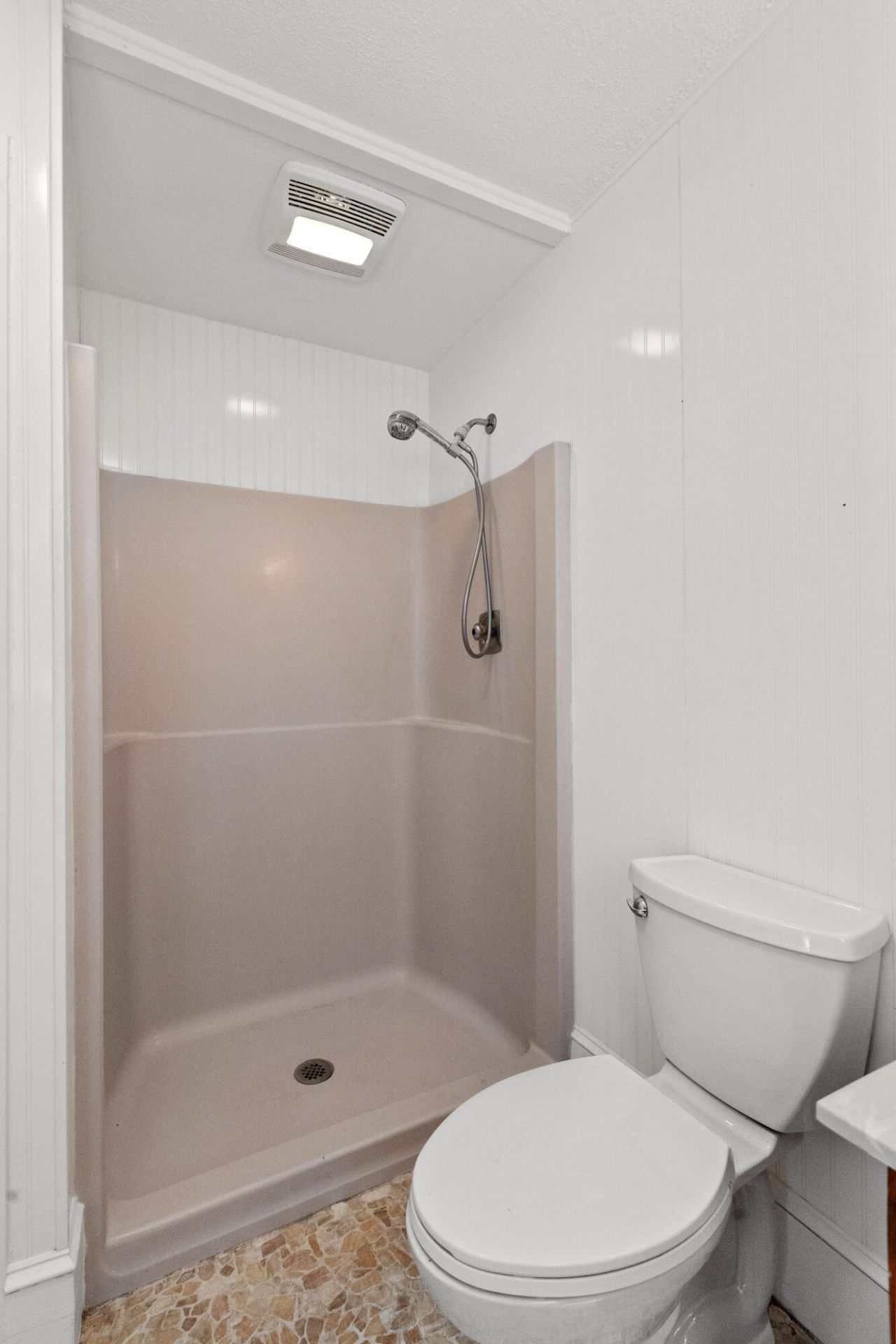 2250 Myrtle Avenue Photo 17