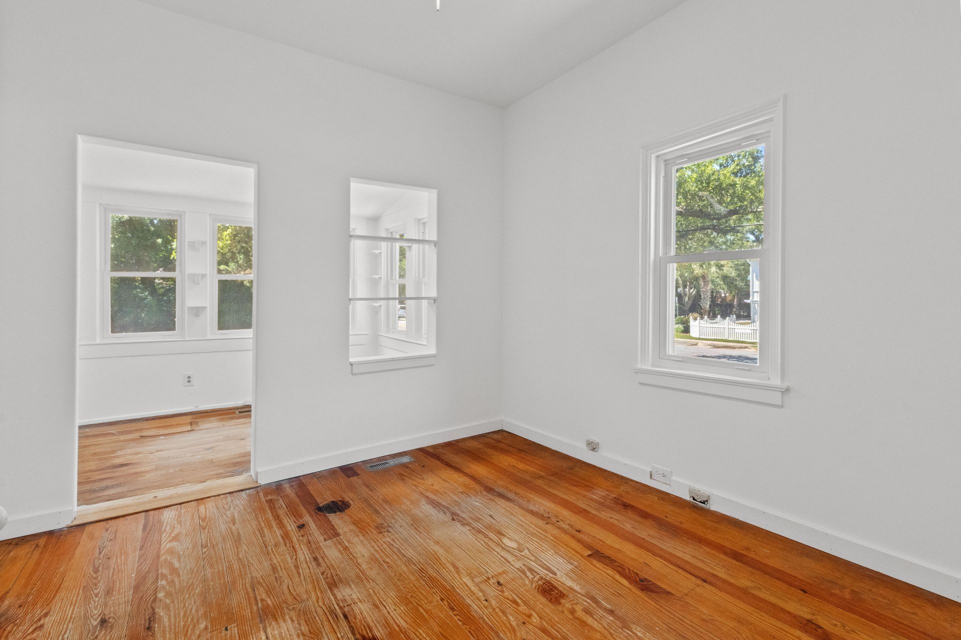 2250 Myrtle Avenue Photo 19