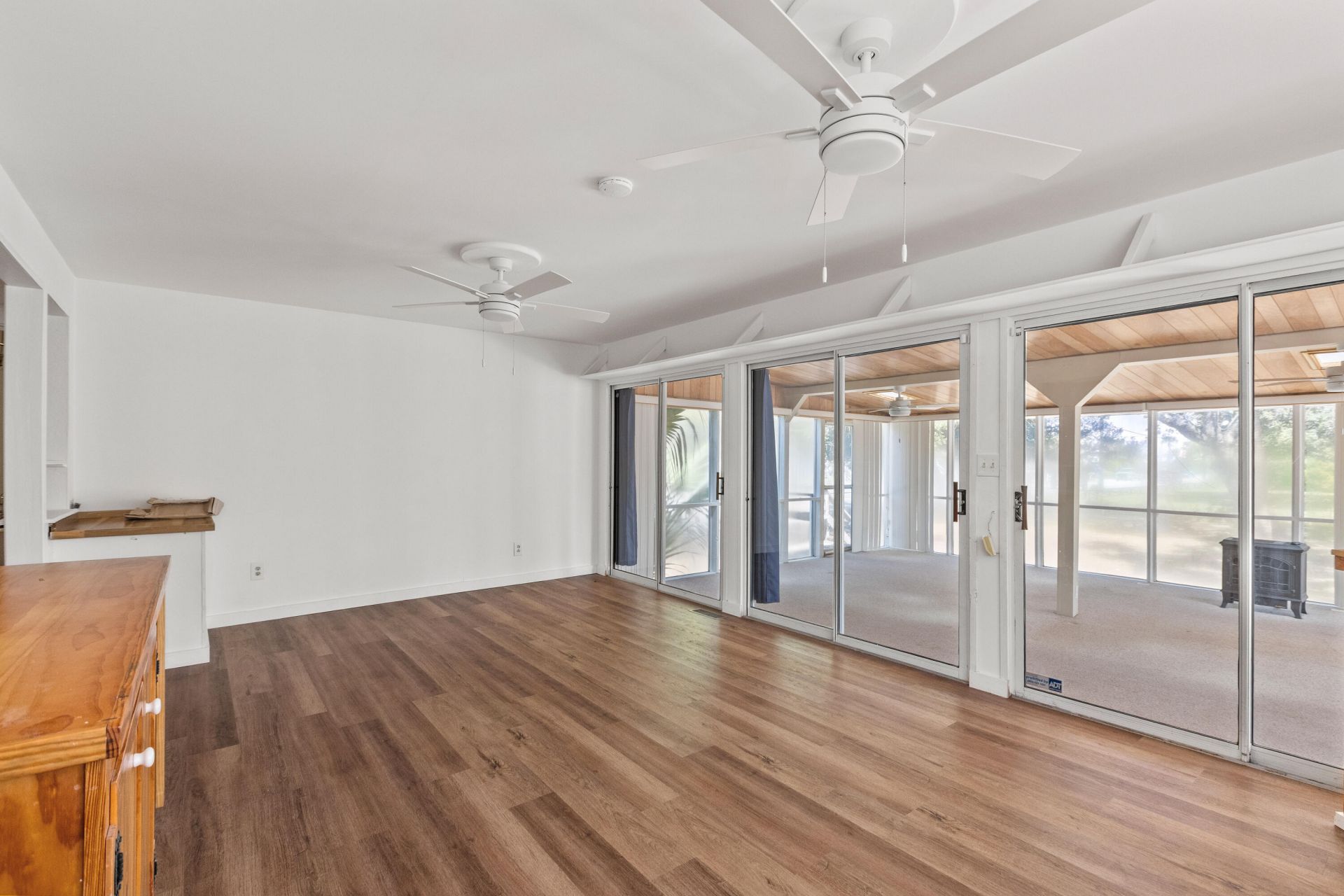 2250 Myrtle Avenue Photo 30