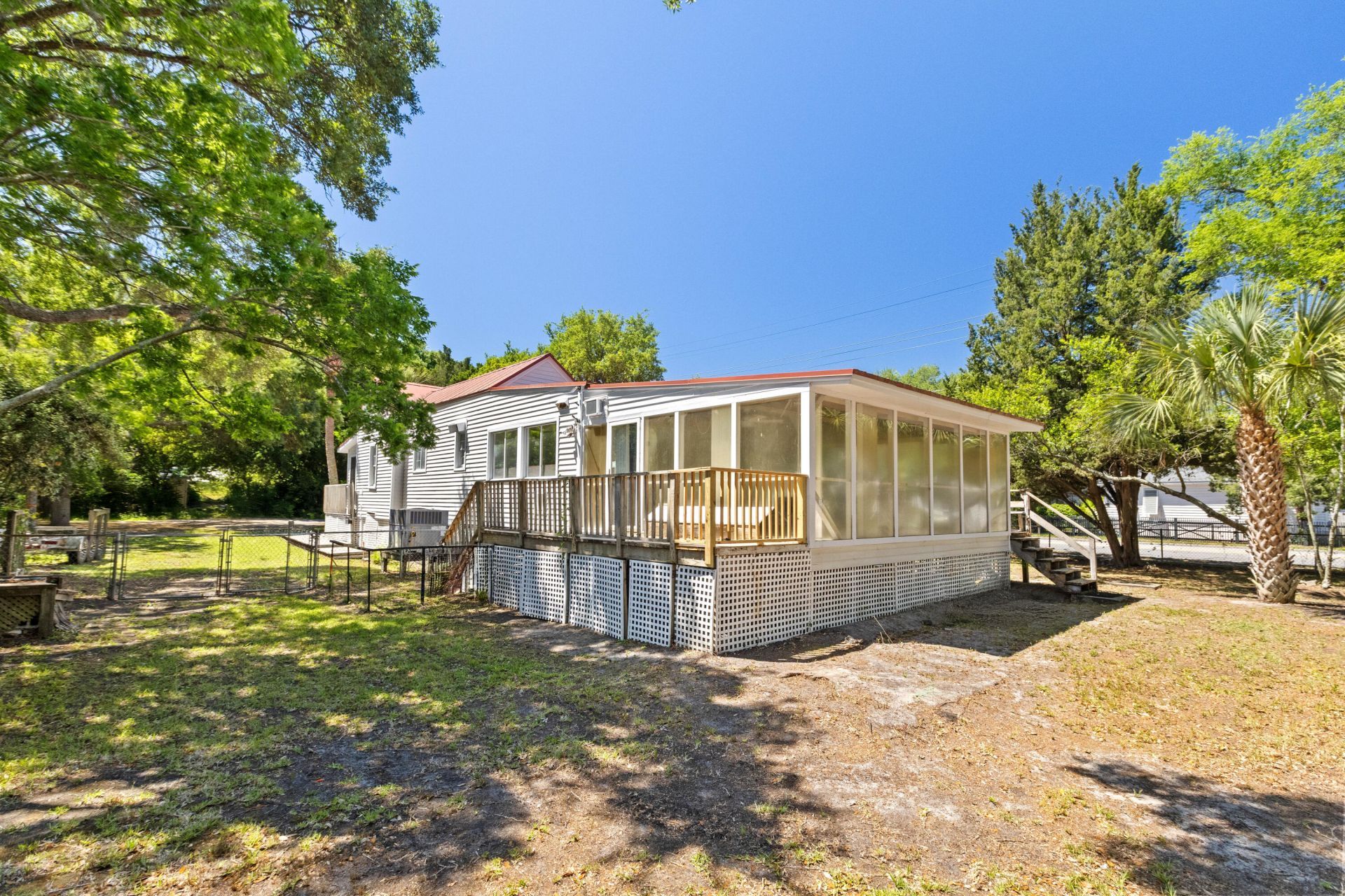 2250 Myrtle Avenue Photo 51