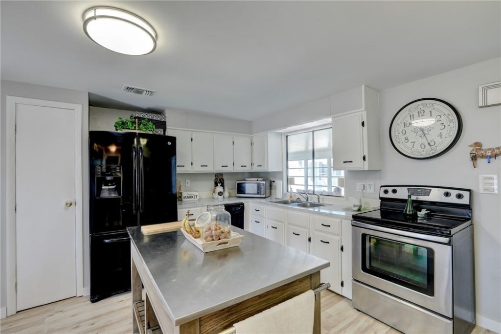 7622 Great Bear Lake Drive, Lot #O30, Micco, FL 32976 Photo