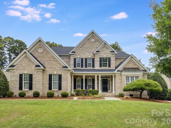 13722 Glen Abbey Drive, Charlotte, NC 28278