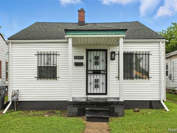 3887 Moore St Avenue, Inkster, MI 48141