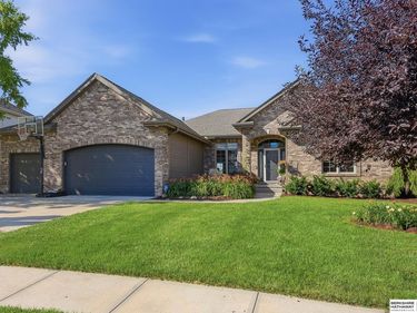 15339 Gilder Avenue, Bennington, NE 68007