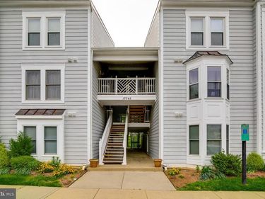 17045 ISLIP LOOP, Unit 103, DUMFRIES, VA 22026