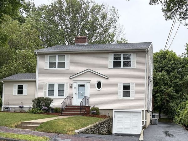 87 George St, Arlington, MA 02476