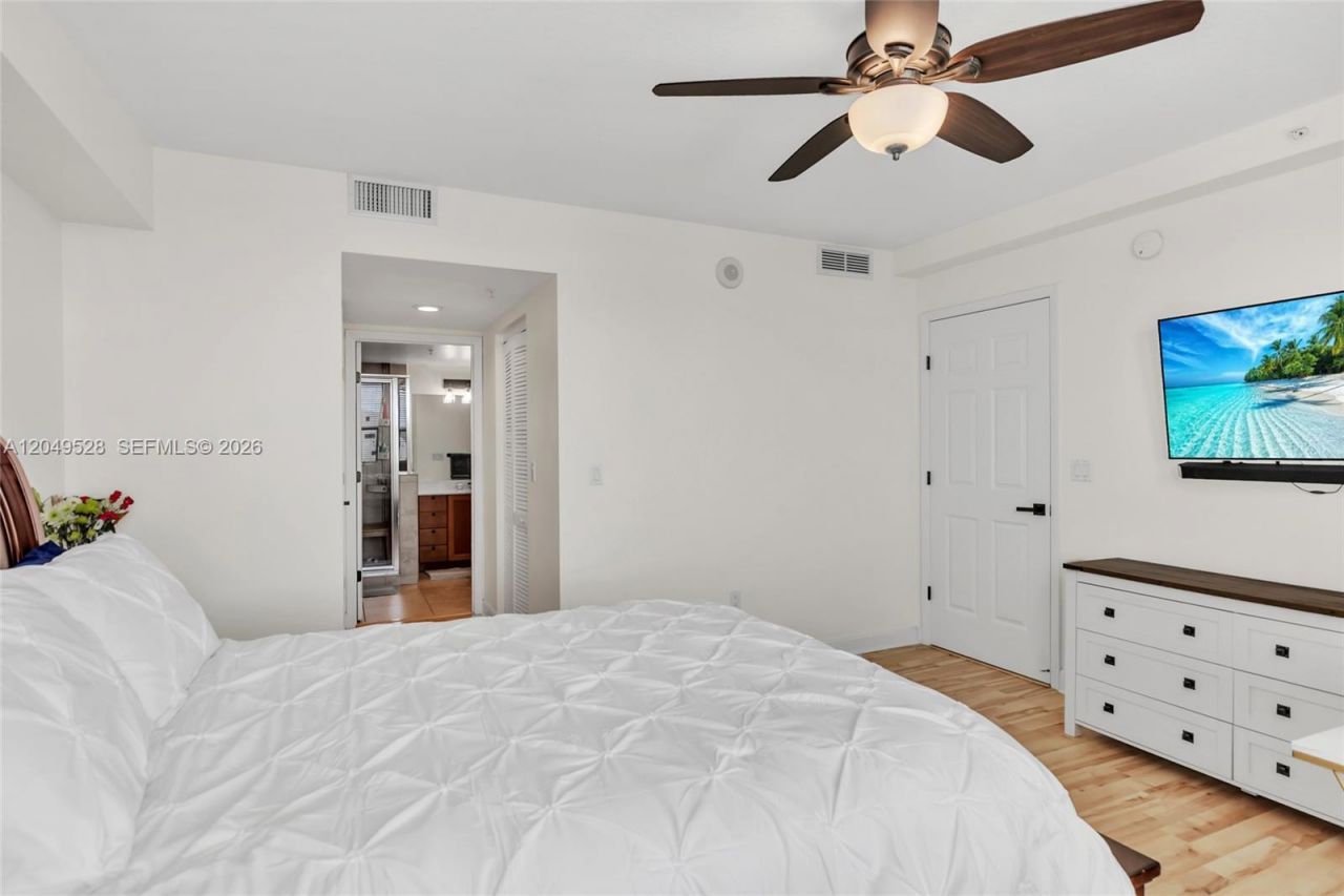 55 Merrick Way, Unit 744, Coral Gables, FL 33134 Photo