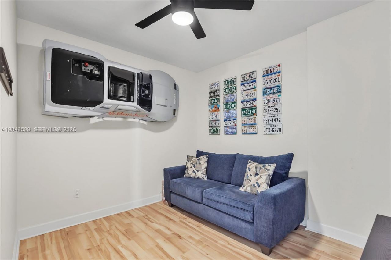 55 Merrick Way, Unit 744, Coral Gables, FL 33134 Photo