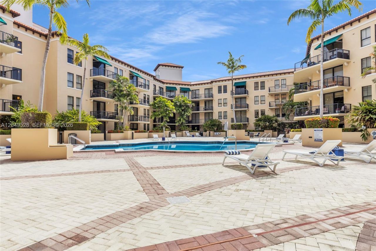 55 Merrick Way, Unit 744, Coral Gables, FL 33134 Photo