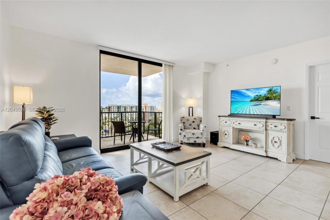 55 Merrick Way, Unit 744, Coral Gables, FL 33134 Photo