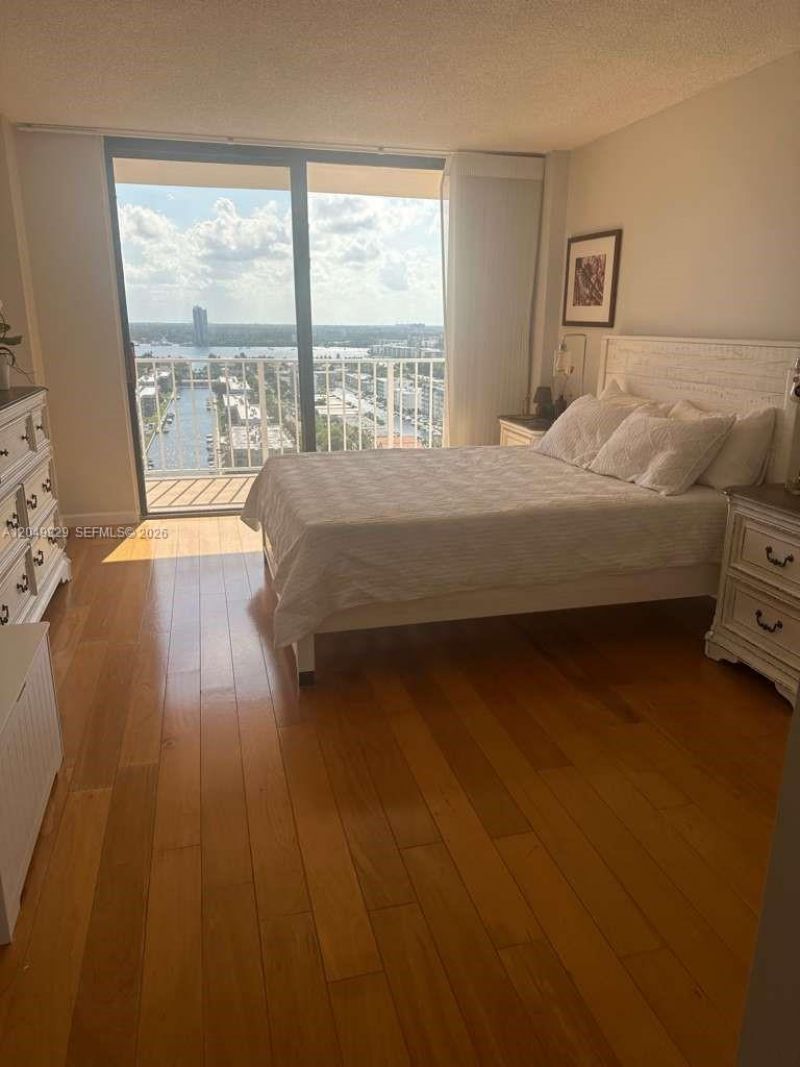 290 174th St , Unit 2207, Sunny Isles Beach, FL 33160 Photo