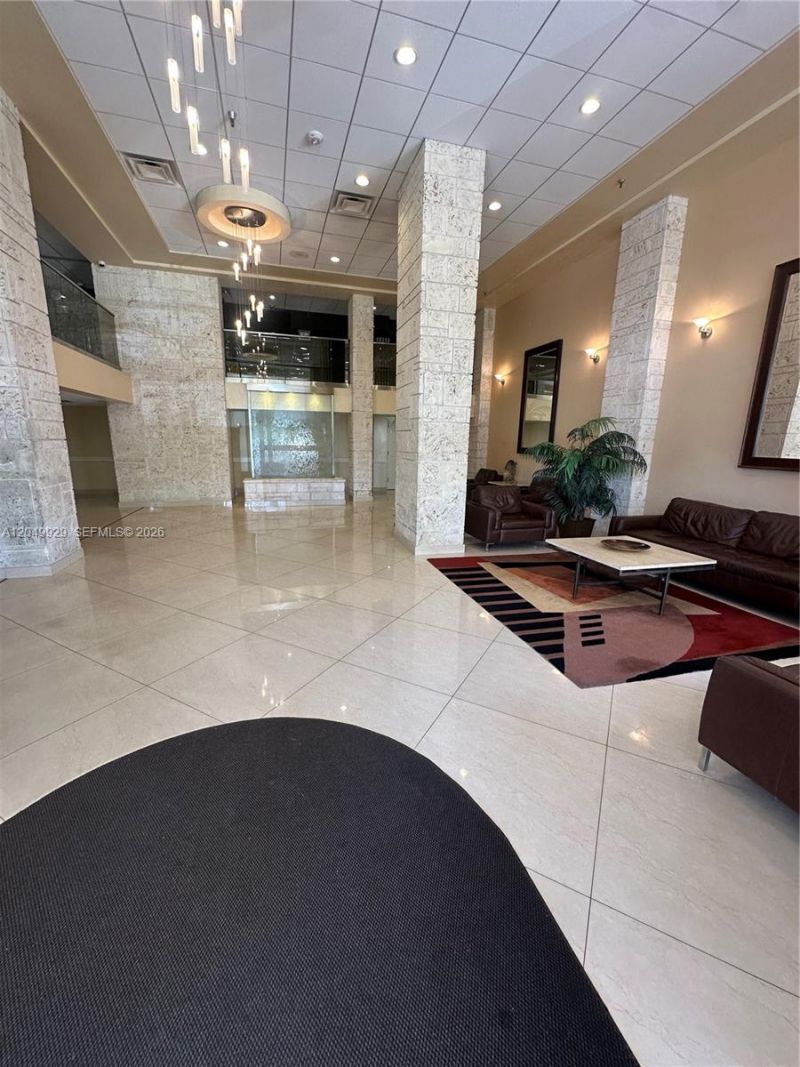 290 174th St , Unit 2207, Sunny Isles Beach, FL 33160 Photo