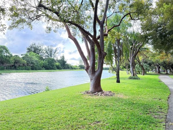 2206 S Cypress Bend Dr , Unit 508, Pompano Beach, FL 33069